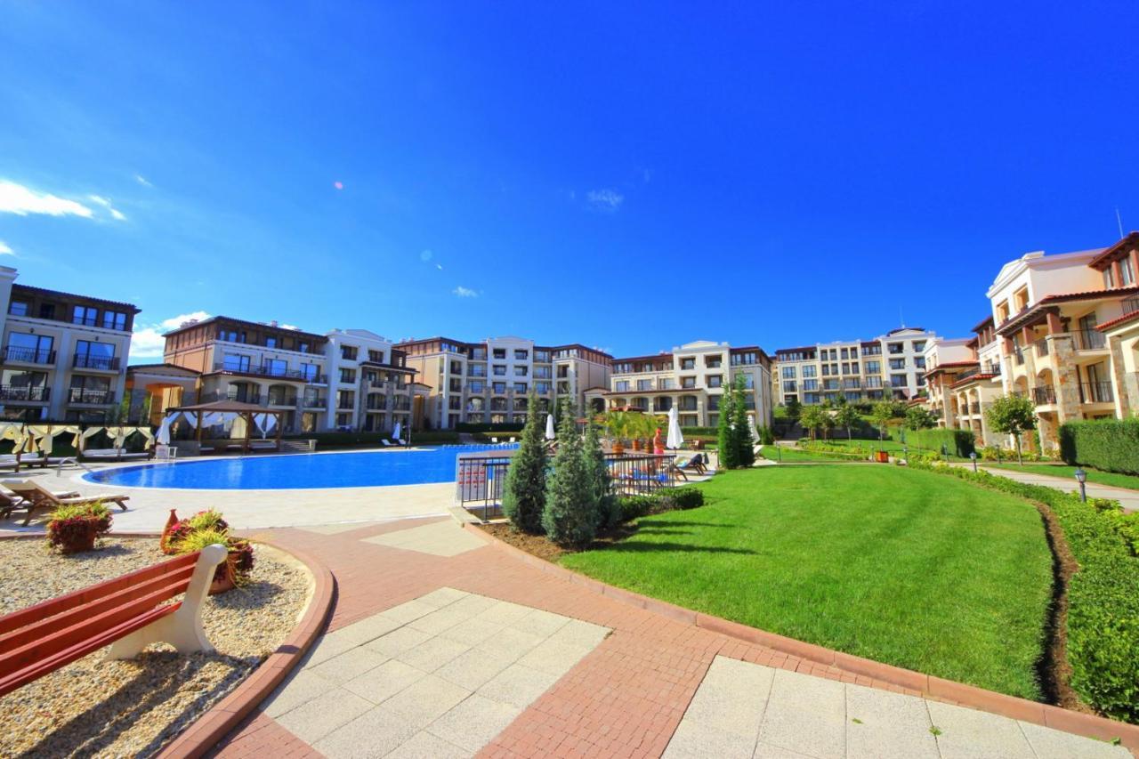Apartament Life *
